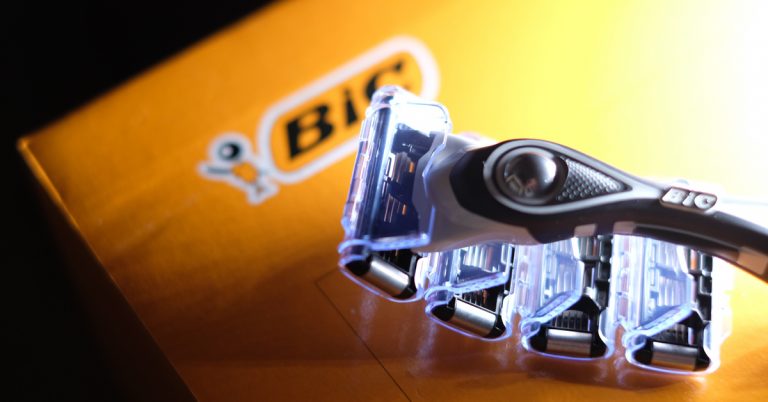 [開箱] BiC Flex 5 5刀片刮鬍刀 – 5刀片的超值選擇